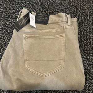 Men’s Banana Republic Factory Athletic Fit Jeans.